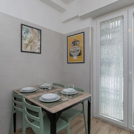 Metro Line 1 Free Parking Apartment Milan